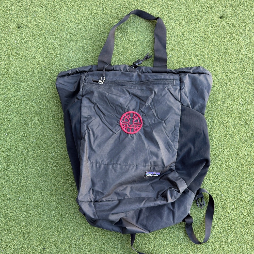 Patagonia Ultralight Black Hole Tote Pack 27L Camping Bag Convertible Backpack